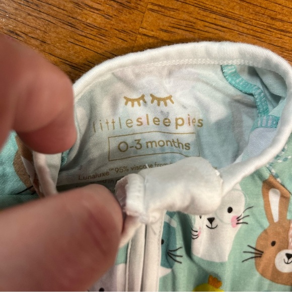 Little Sleepies Rad Rabbits Shorty sleeper outfit size 0-3 months - Picture 2 of 4